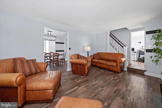 37 W SALISBURY DR, Wilmington, DE 19809