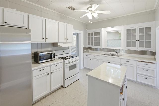 2015 Gorman Avenue, Waco, TX 76707