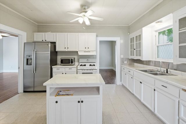 2015 Gorman Avenue, Waco, TX 76707