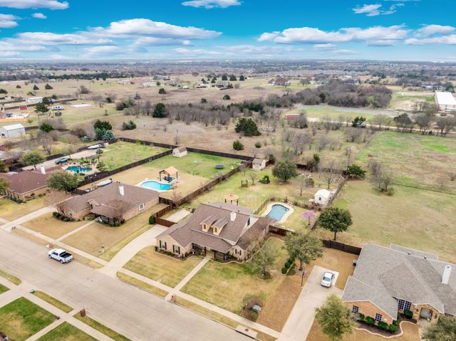 226 Brandi Ridge Drive, Midlothian, TX 76065