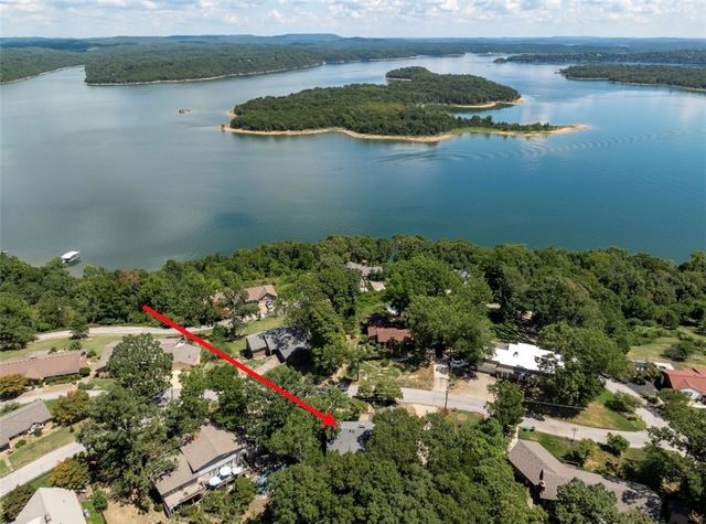 15445 NE Putman Road, Rogers, AR 72756