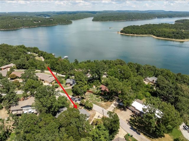 15445 NE Putman Road, Rogers, AR 72756