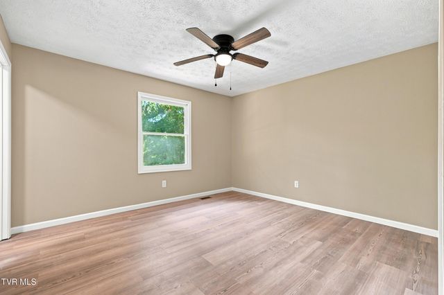 436 Merman Road, Kingsport, TN 37663