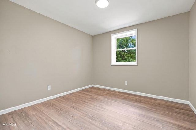 436 Merman Road, Kingsport, TN 37663