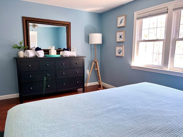 21 Sibley Dr, Yarmouth, MA 02673