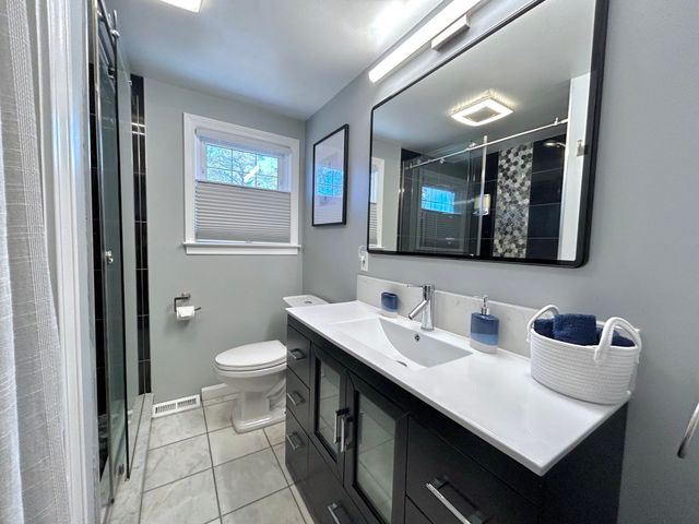 21 Sibley Dr, Yarmouth, MA 02673
