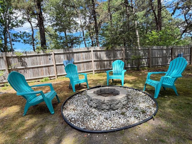21 Sibley Dr, Yarmouth, MA 02673