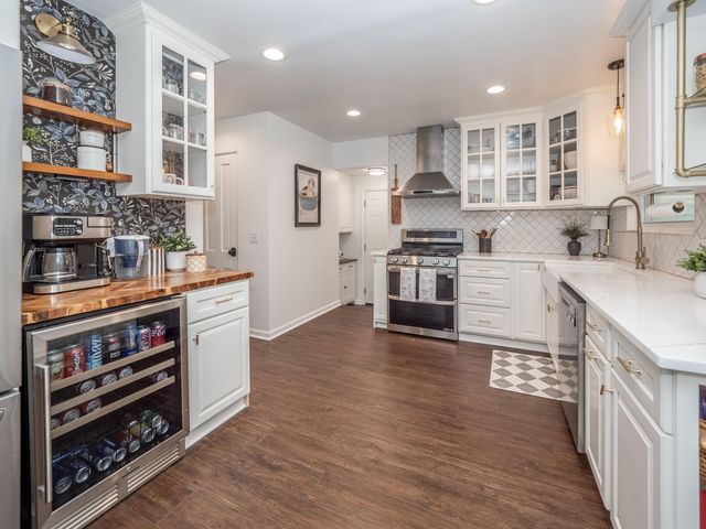 3811 Old Colony Road, Kalamazoo City, MI 49008