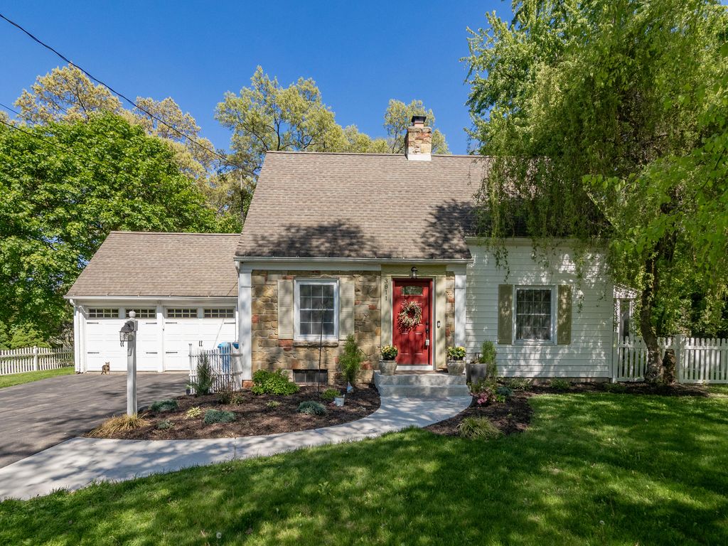 3811 Old Colony Road, Kalamazoo City, MI 49008