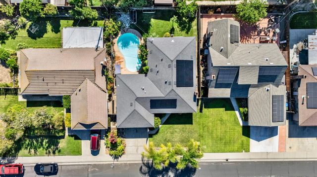 624 El Capitan Ave, Manteca, CA 95337