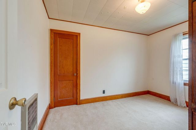 103 Baird Lane, Elizabethton, TN 37643