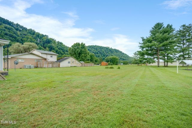 103 Baird Lane, Elizabethton, TN 37643