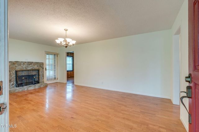 103 Baird Lane, Elizabethton, TN 37643