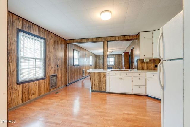 103 Baird Lane, Elizabethton, TN 37643