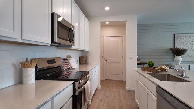 4453 ELLIOTS ASTOR BOULEVARD, St Cloud, FL 34772