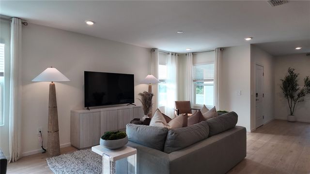 4453 ELLIOTS ASTOR BOULEVARD, St Cloud, FL 34772