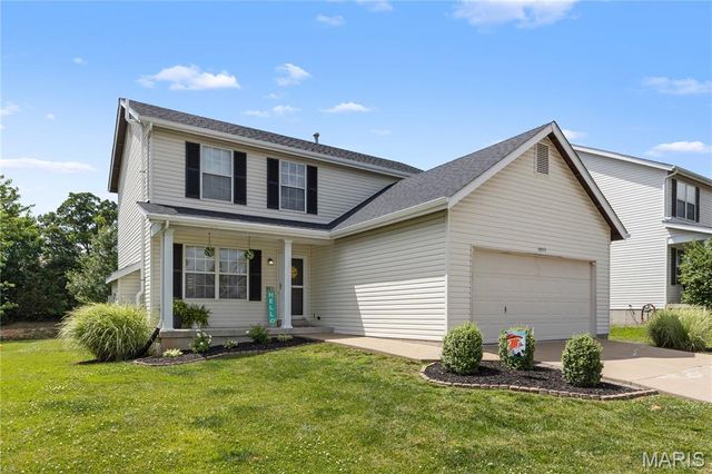 1955 Briarfield Drive, Lake St Louis, MO 63367