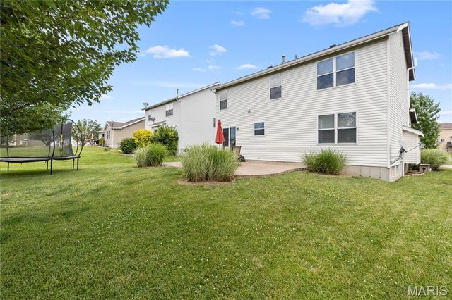 1955 Briarfield Drive, Lake St Louis, MO 63367