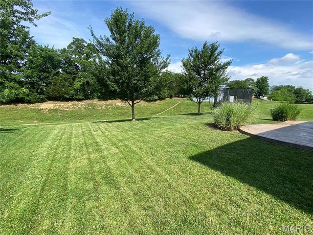 1955 Briarfield Drive, Lake St Louis, MO 63367
