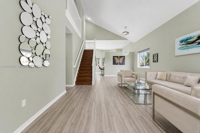 1731 SE 16th Avenue, Homestead, FL 33035