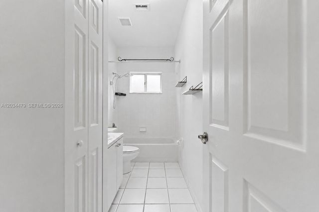 1731 SE 16th Avenue, Homestead, FL 33035