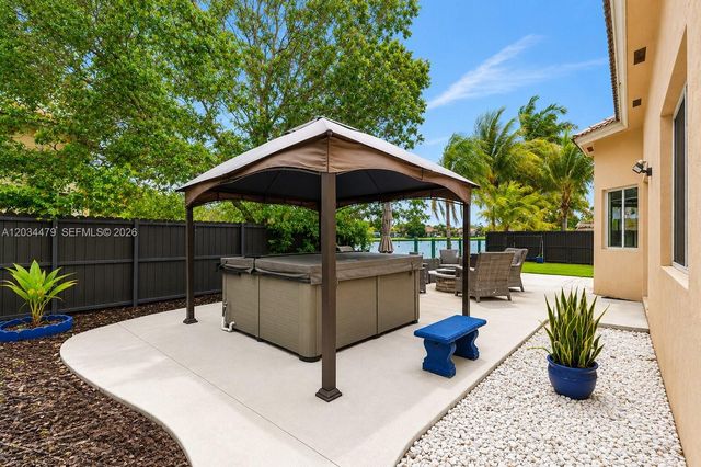 1731 SE 16th Avenue, Homestead, FL 33035