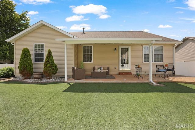 59 Julie Drive, Glen Carbon, IL 62034