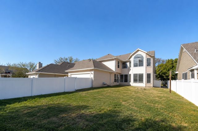 10110 Lakeview Drive, Providence Village, TX 76227