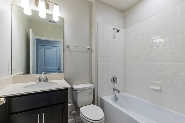 5060 RAIN SHADOW DRIVE, St Cloud, FL 34772