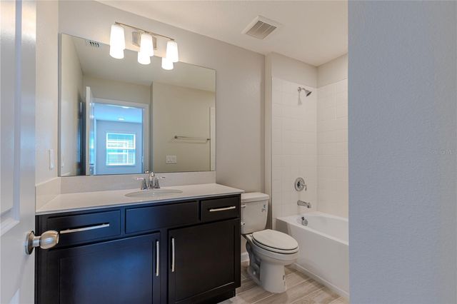 5060 RAIN SHADOW DRIVE, St Cloud, FL 34772
