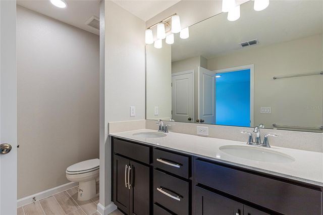 5060 RAIN SHADOW DRIVE, St Cloud, FL 34772