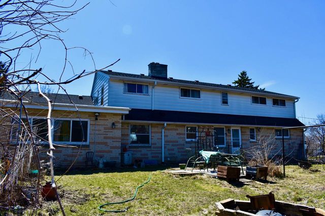 2330 W Ramsey AVENUE, Milwaukee, WI 53221
