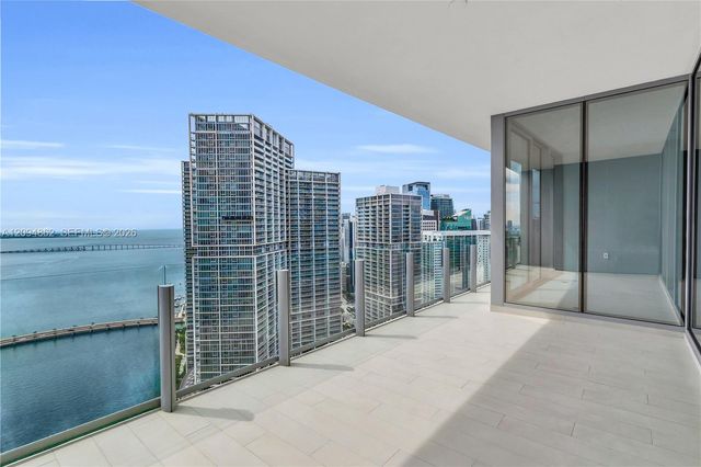 300 Biscayne Blvd Way 4203, Miami, FL 33131