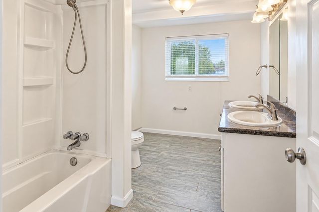 1805 Bayou Homes Drive, Galveston, TX 77551