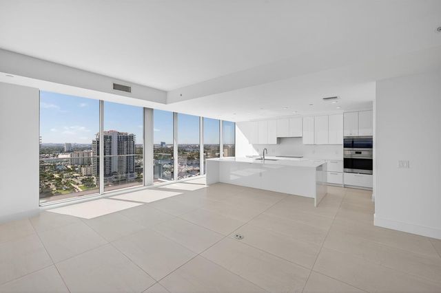 153 N Seabreeze Boulevard 2202-S, Fort Lauderdale, FL 33304