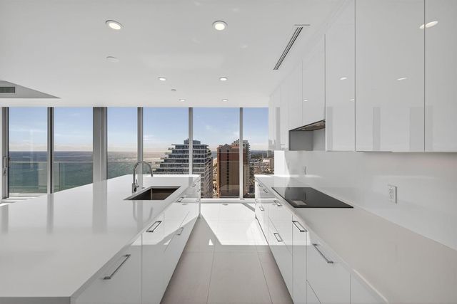 153 N Seabreeze Boulevard 2202-S, Fort Lauderdale, FL 33304