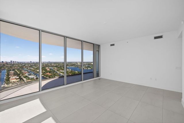 153 N Seabreeze Boulevard 2202-S, Fort Lauderdale, FL 33304