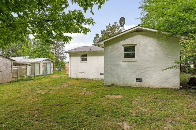 116 S Bright Hill St, Smithville, TN 37166