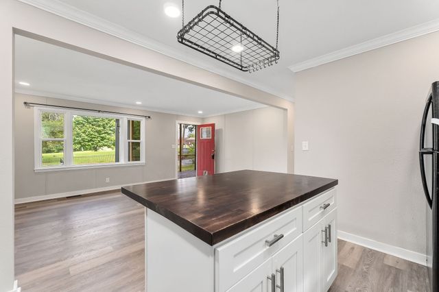 116 S Bright Hill St, Smithville, TN 37166