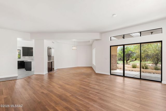 6211 N Via Acacia, Tucson, AZ 85718