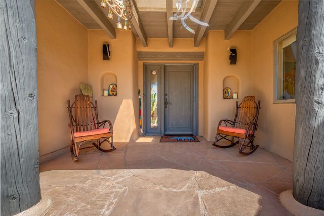 58 Balsa Road, Santa Fe, NM 87508