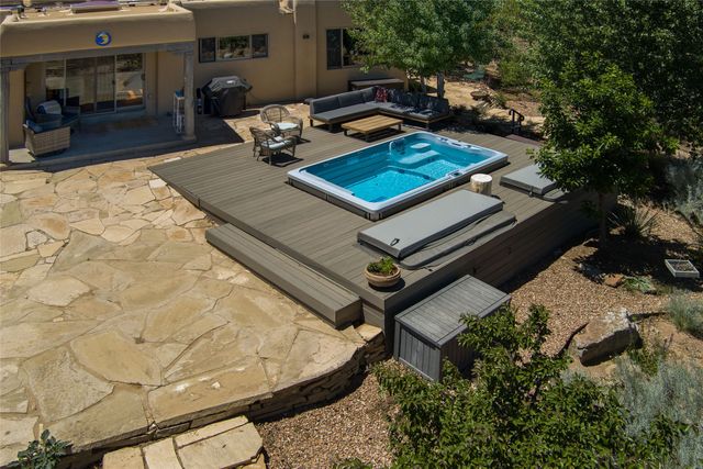 58 Balsa Road, Santa Fe, NM 87508