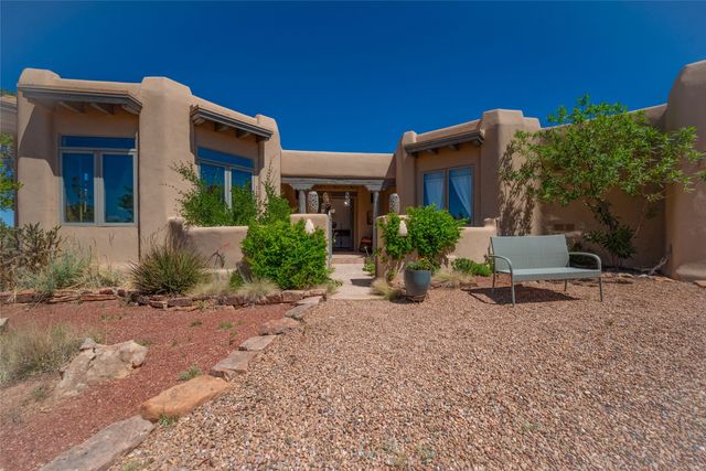 58 Balsa Road, Santa Fe, NM 87508