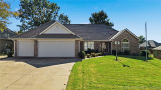 3327 Bunker Street, Claremore, OK 74019