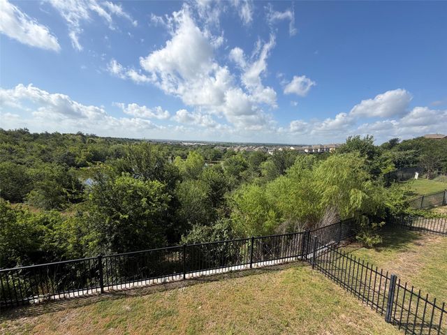 1001 Zodiac LN 15, Round Rock, TX 78665