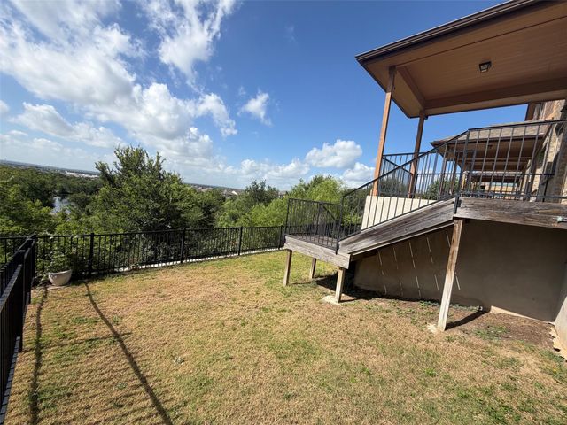 1001 Zodiac LN 15, Round Rock, TX 78665