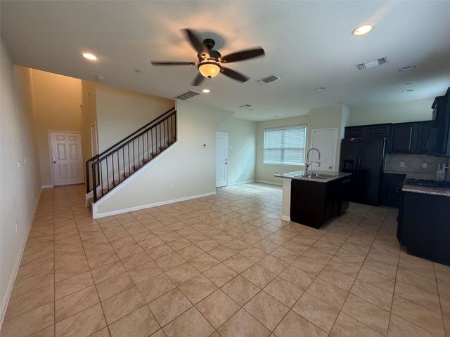 1001 Zodiac LN 15, Round Rock, TX 78665