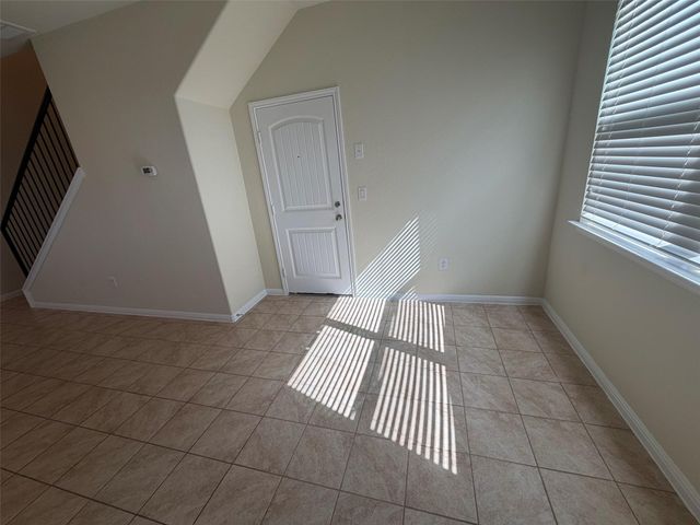 1001 Zodiac LN 15, Round Rock, TX 78665