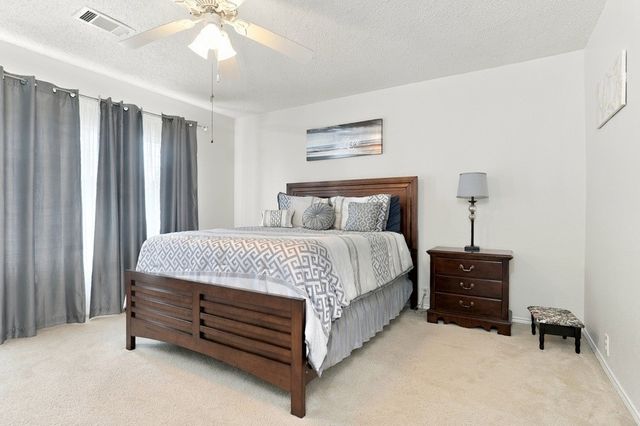 815 Breanna Way, Glenn Heights, TX 75154