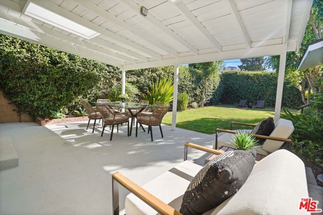 137 N Ontario Street, Burbank, CA 91505